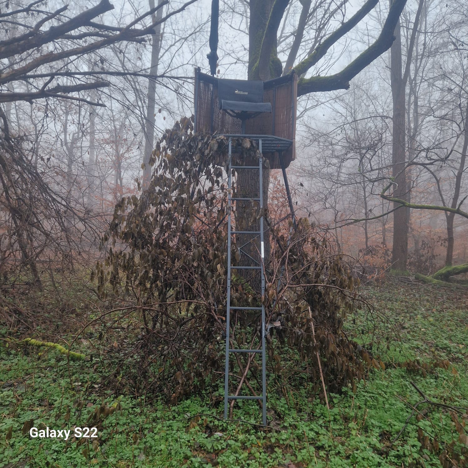 Hochsitz Matterhorn 360° drehbarer Sitz Waidjagd, Robust, Witterungsbeständig
