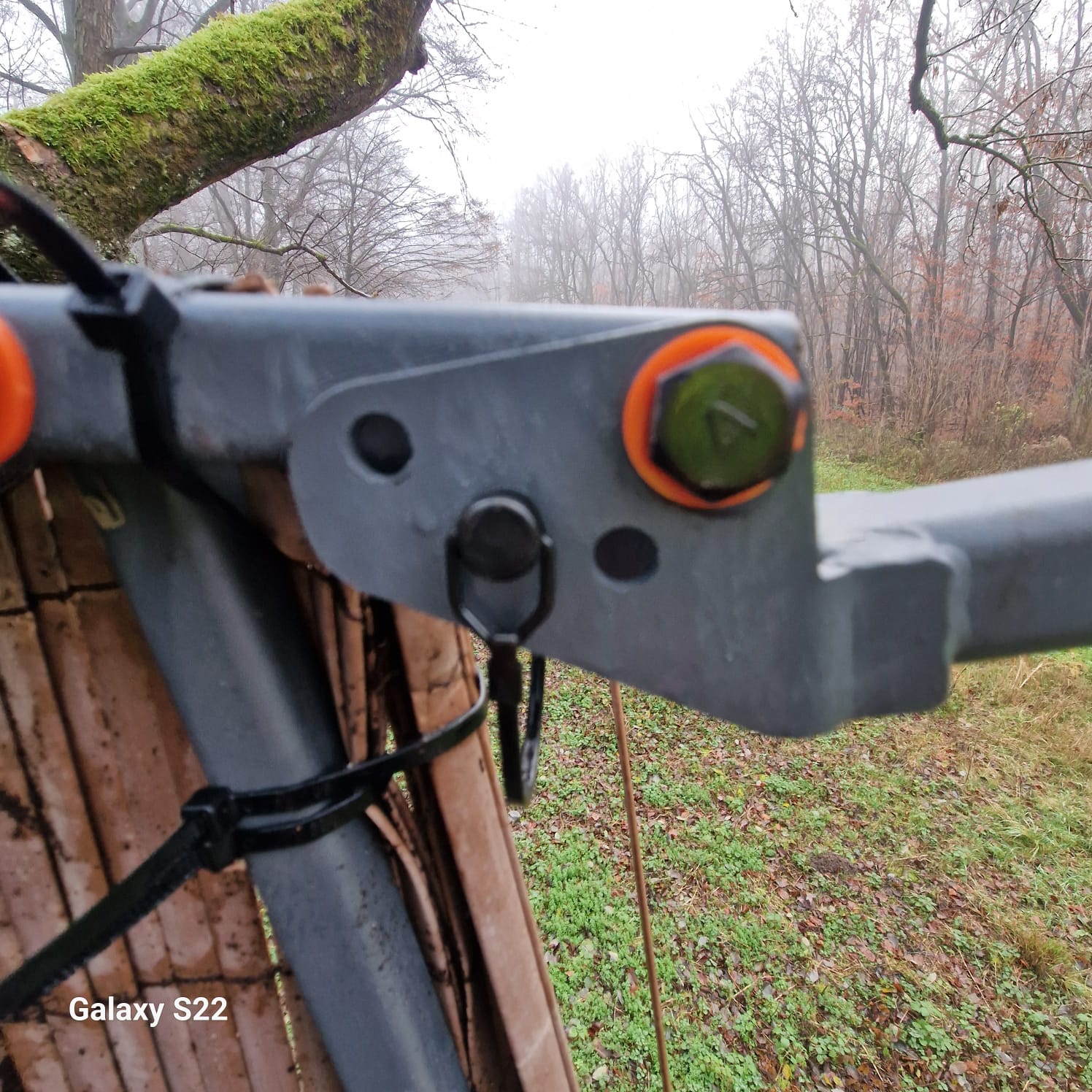 Hochsitz Matterhorn 360° drehbarer Sitz Waidjagd, Robust, Witterungsbeständig